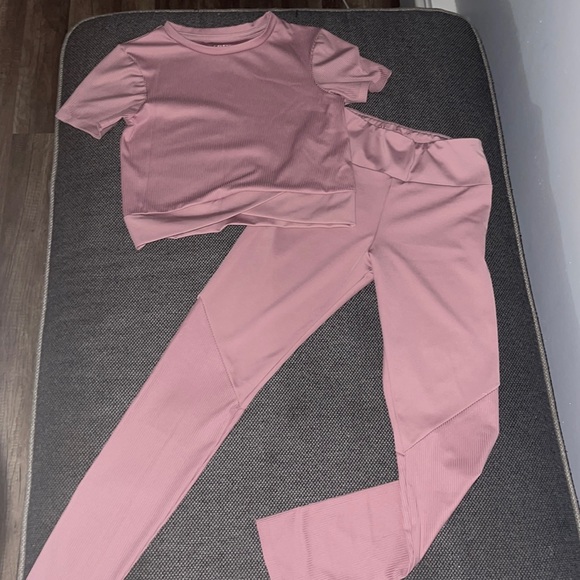 Zara Matching Sets Zara Girls 2 Piece Athletic Outfit Size 9 Poshmark